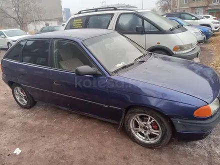 Opel Astra 1996 года за 850 000 тг. в Караганда – фото 4