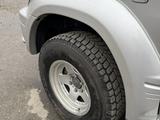 Toyota Land Cruiser Prado 2001 года за 9 900 000 тг. в Усть-Каменогорск – фото 3