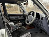 Toyota Land Cruiser Prado 2001 года за 9 900 000 тг. в Усть-Каменогорск – фото 4
