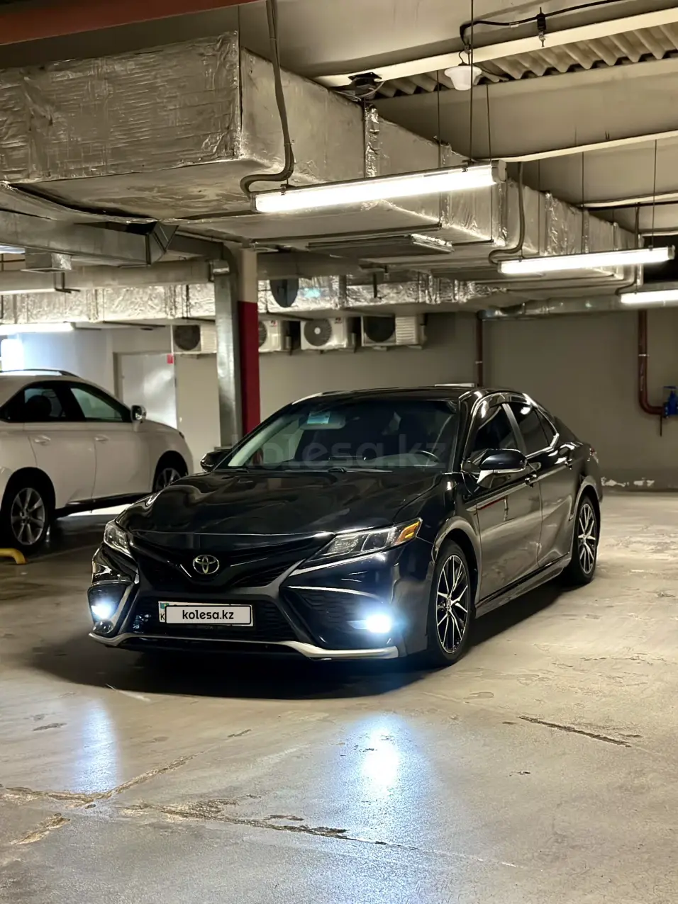 Toyota Camry, 2023