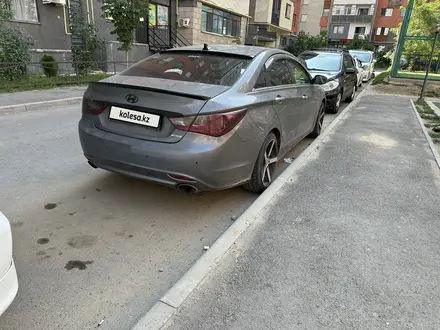 Hyundai Sonata 2011 года за 5 500 000 тг. в Алматы – фото 7