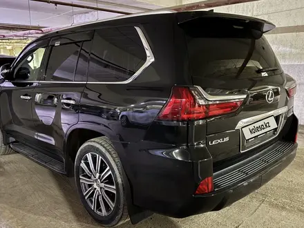 Lexus LX 570 2017 года за 40 000 000 тг. в Астана – фото 4
