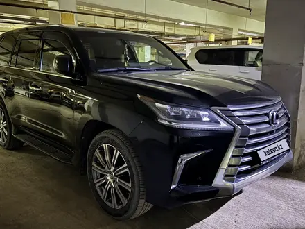 Lexus LX 570 2017 года за 40 000 000 тг. в Астана – фото 2