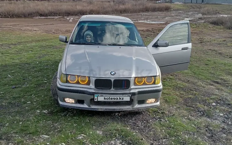BMW 325 1990 годаүшін1 585 700 тг. в Есиль