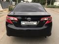 Toyota Camry 2013 года за 7 900 000 тг. в Актобе – фото 4