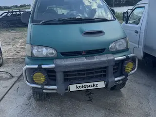 Mitsubishi Delica