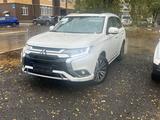 Mitsubishi Outlander 2022 года за 11 500 000 тг. в Уральск – фото 2