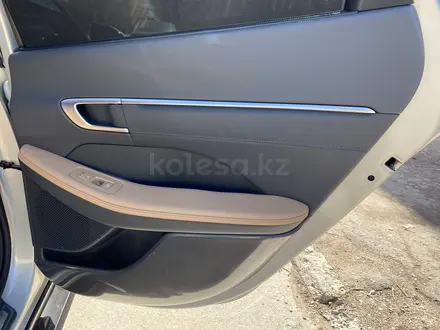 Hyundai Sonata 2021 года за 13 700 000 тг. в Караганда – фото 15