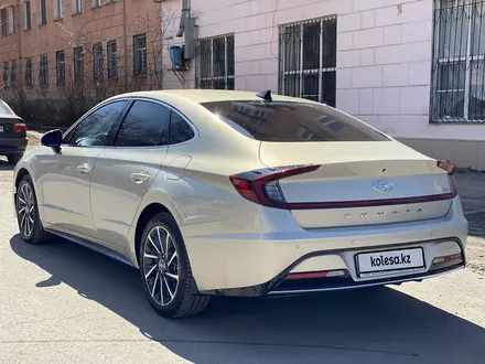 Hyundai Sonata 2021 года за 13 700 000 тг. в Караганда – фото 6