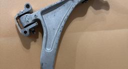 Нижний рычаг подвески за 12 000 тг. в Алматы