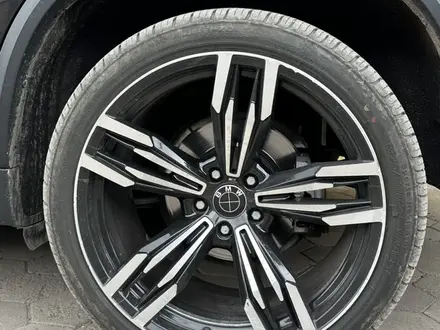 BMW X5 M диски На летней резине за 100 000 тг. в Караганда – фото 2