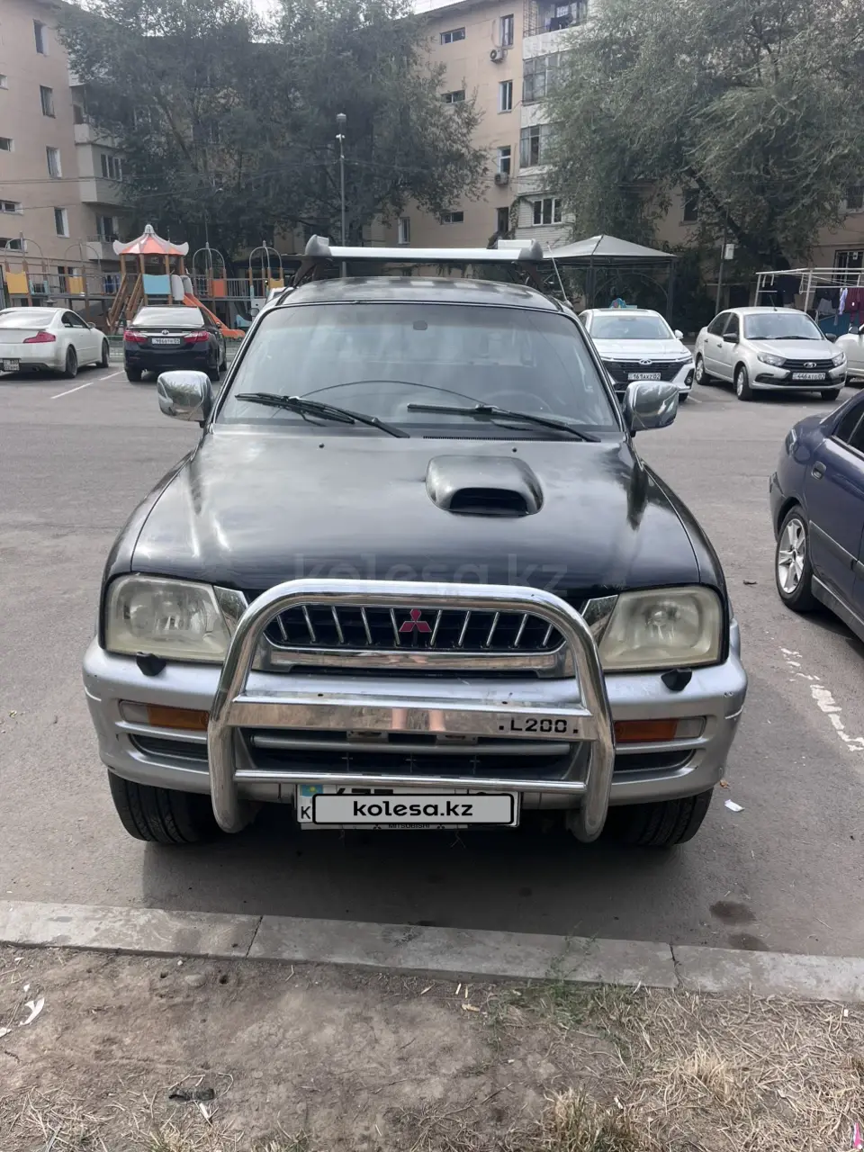 Mitsubishi L200, 2000