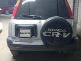 Honda CR-V 1996 годаүшін2 000 000 тг. в Сарыозек – фото 4