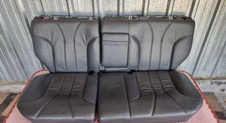 Задний диван на W210 e55 amg универсал за 150 000 тг. в Алматы