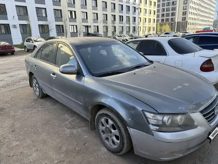 Hyundai Sonata 2009 года за 2 700 000 тг. в Астана – фото 4