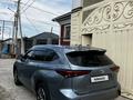 Toyota Highlander 2022 года за 25 000 000 тг. в Шымкент – фото 4