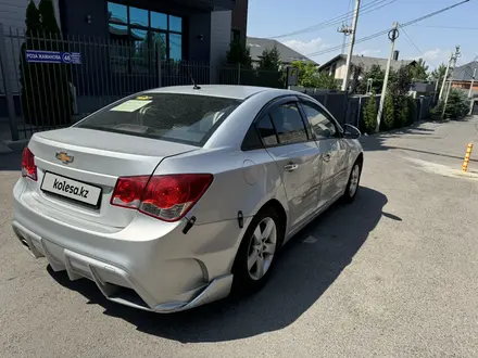 Chevrolet Cruze 2012 года за 2 950 000 тг. в Алматы – фото 5