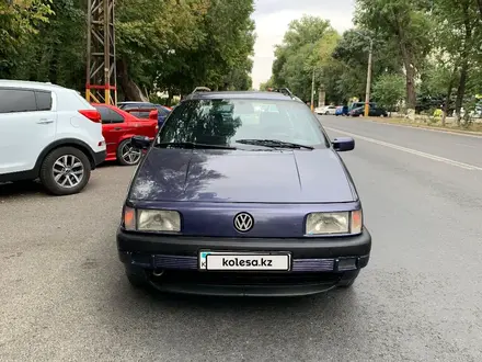 Volkswagen Passat 1993 года за 1 550 000 тг. в Тараз