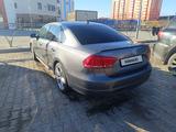 Volkswagen Passat 2012 годаfor6 800 000 тг. в Актау – фото 2