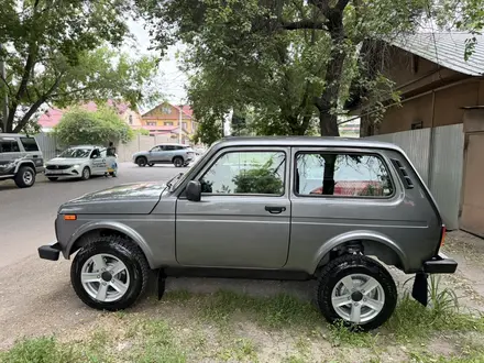 ВАЗ (Lada) Lada 2121 2023 года за 5 870 000 тг. в Алматы – фото 14