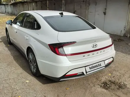 Hyundai Sonata 2022 года за 12 000 000 тг. в Алматы – фото 4