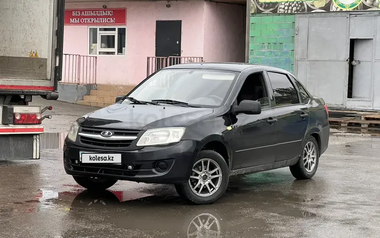 ВАЗ (Lada) Granta 2190 2017 годаүшін1 350 000 тг. в Актобе