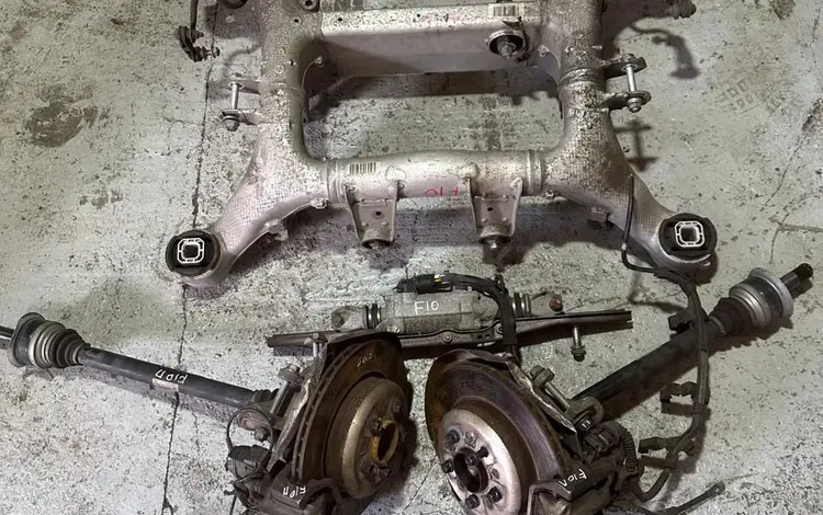 Задняя ходовая часть bmw f10 за 20 000 тг. в Караганда