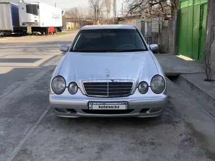Mercedes-Benz E 320 2000 года за 4 600 000 тг. в Шымкент – фото 4