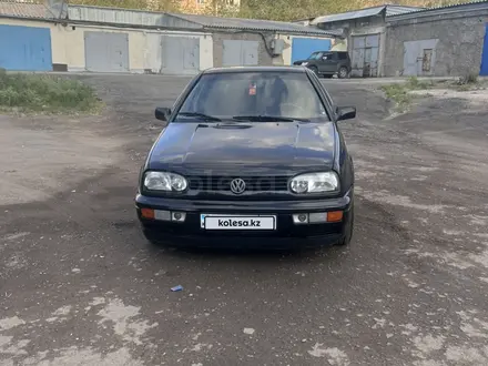 Volkswagen Golf 1994 года за 1 600 000 тг. в Караганда – фото 2