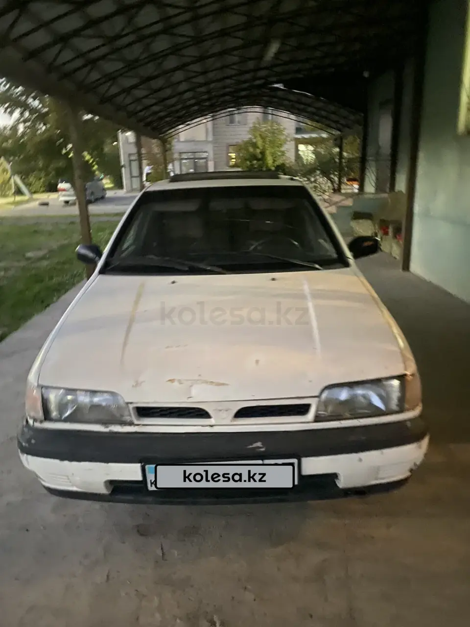 Nissan Sunny, 1992