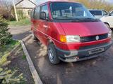 Volkswagen Multivan 1995 года за 2 500 000 тг. в Караганда – фото 2