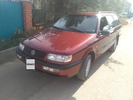 Volkswagen Passat 1994 года за 2 000 000 тг. в Актобе – фото 8