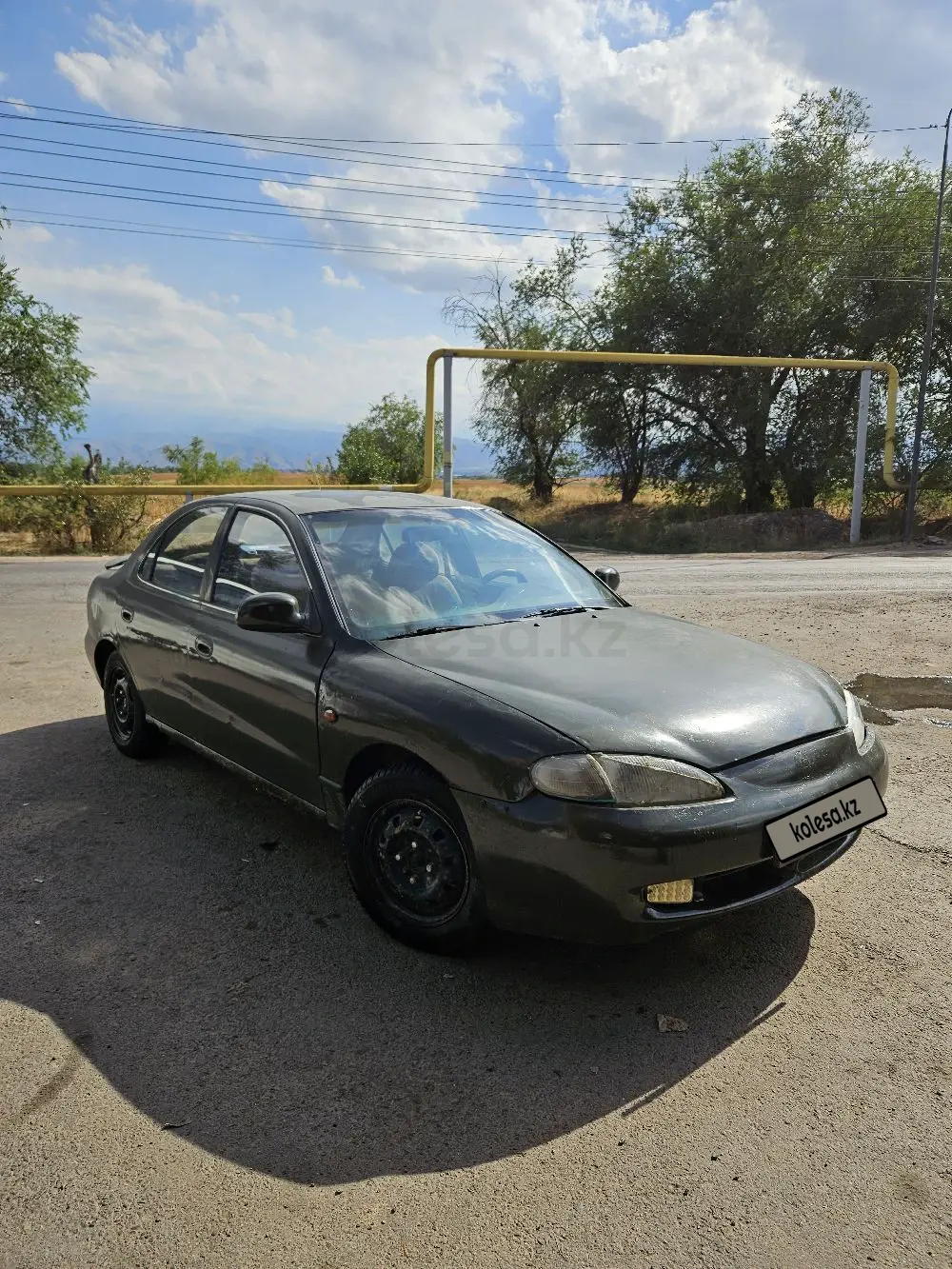 Hyundai Elantra, 1996