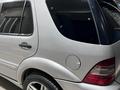 Mercedes-Benz ML 430 2001 годаfor4 000 000 тг. в Алматы – фото 46