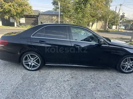 Mercedes-Benz E 200 2013 года за 11 000 000 тг. в Шымкент – фото 24