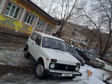 ВАЗ (Lada) Lada 2121 1996 года за 2 000 000 тг. в Усть-Каменогорск – фото 2