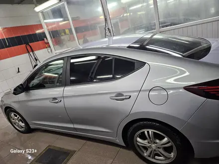 Hyundai Elantra 2020 года за 5 000 000 тг. в Алматы – фото 3