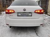 Volkswagen Jetta 2015 года за 5 700 000 тг. в Костанай – фото 2