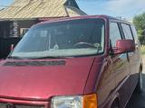 Volkswagen Multivan 1994 годаүшін4 000 000 тг. в Жезказган