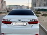 Toyota Camry 2016 года за 11 800 000 тг. в Актау – фото 2