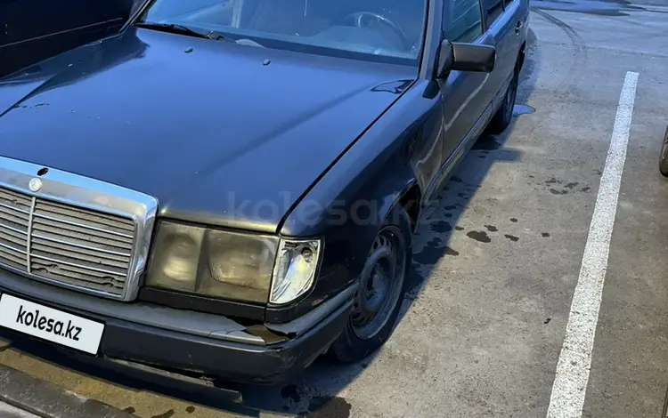 Mercedes-Benz E 230 1988 годаүшін940 000 тг. в Астана