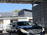 Hyundai Sonata 2011 годаүшін4 500 000 тг. в Алматы – фото 2