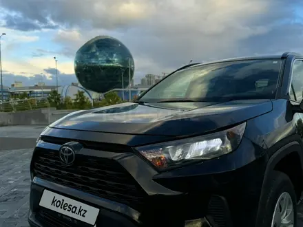 Toyota RAV4 2021 года за 12 800 000 тг. в Астана – фото 4