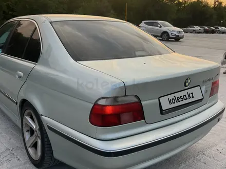 BMW 528 1999 года за 3 200 000 тг. в Тараз – фото 15