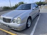 Mercedes-Benz E 320 1999 годаfor5 000 000 тг. в Астана – фото 2