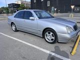 Mercedes-Benz E 320 1999 годаfor5 000 000 тг. в Астана – фото 3