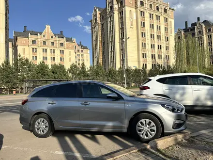 Hyundai i30 2022 года за 9 500 000 тг. в Астана – фото 3