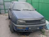 Volkswagen Golf 1995 года за 800 000 тг. в Алматы