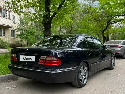 Mercedes-Benz E 320 2000 года за 4 500 000 тг. в Алматы – фото 9