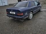 Mercedes-Benz E 230 1992 года за 550 000 тг. в Усть-Каменогорск